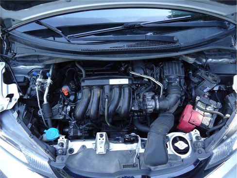 Used 2015 Honda Fit EX image 25