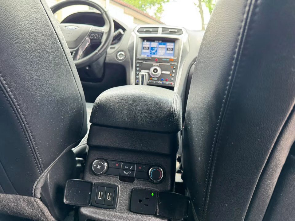 Used 2017 Ford Explorer Limited AWD/4WD image 18
