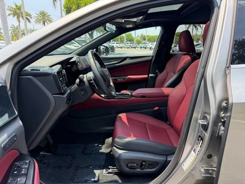 Used 2025 Lexus NX 250 FWD w/ Cold Area Package image 10