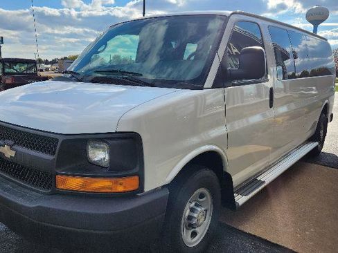 Used 2012 Chevrolet Express 3500 LS w/ Power Package RWD image 3