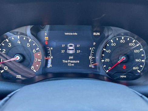 New 2026 Jeep Compass Latitude image 24