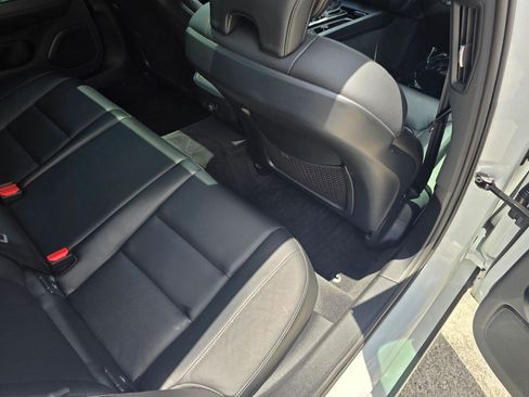 Used 2020 Volvo S60 T5 Momentum FWD image 30