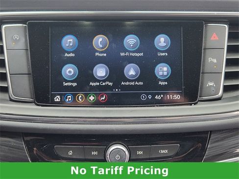 Used 2022 Buick Enclave Essence w/ Sport Touring Edition image 16