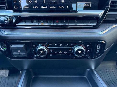 Used 2024 GMC Sierra 2500 SLT w/ SLT Convenience Package image 15