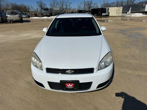 Used 2011 Chevrolet Impala LT image 3