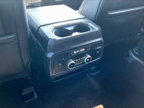 Used 2020 Ford Expedition Limited w/ Equipment Group 303A AWD/4WD image 25