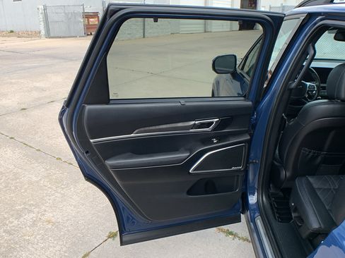 Used 2023 Kia Telluride SX X-Pro AWD/4WD image 21