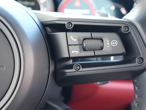 Used 2022 Porsche 911 Turbo S image 22