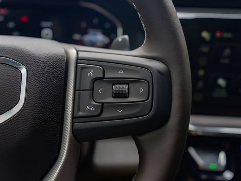 New 2026 GMC Sierra 1500 Denali w/ Denali Reserve Package AWD/4WD image 9