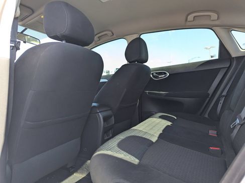 Used 2014 Nissan Sentra SR FWD image 27