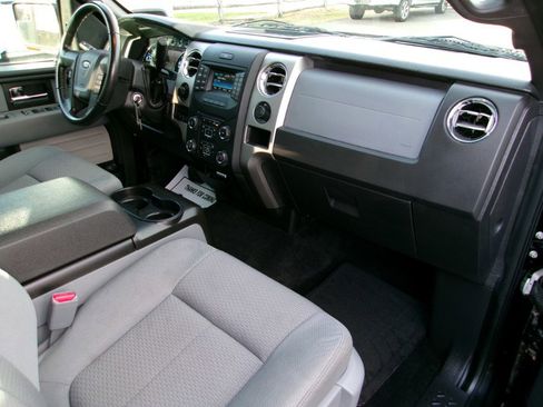 Used 2014 Ford F150 XLT w/ Equipment Group 302A Luxury image 21