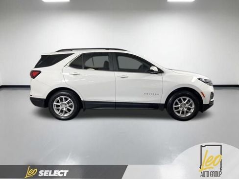 Used 2024 Chevrolet Equinox LT AWD/4WD image 4