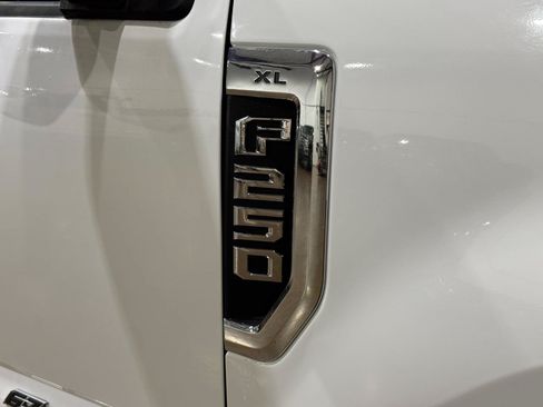 Used 2022 Ford F250 XL w/ Power Equipment Group AWD/4WD image 14