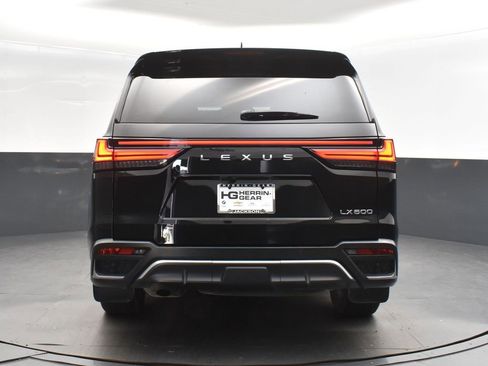 Used 2023 Lexus LX 600 F Sport image 6