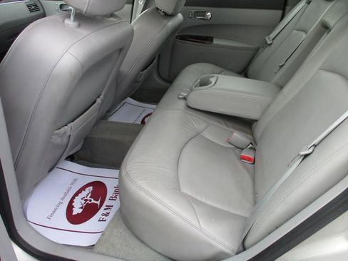 Used 2007 Buick LaCrosse CXL w/ Chromed Appearance Package image 6