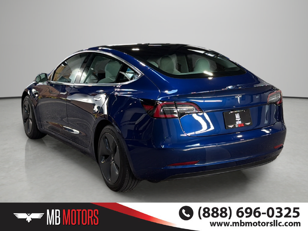 Used 2020 Tesla Model 3 Standard Range Plus RWD image 3