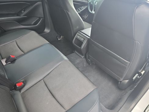 Used 2022 Honda Accord Sport image 11