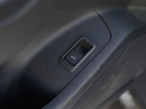 Used 2025 Audi Q6 e-tron Premium Plus w/ Premium Plus image 30