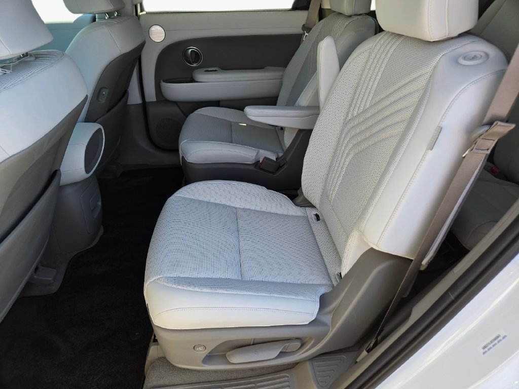 Certified 2026 Hyundai Palisade SEL FWD image 18