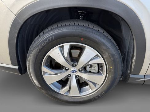 Used 2019 Subaru Ascent Premium w/ Popular Package #1 image 9