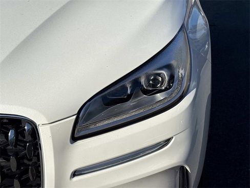 New 2026 Lincoln Corsair Reserve image 10