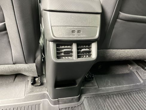 Certified 2025 Chevrolet Equinox LT w/ Convenience Package II AWD/4WD image 13