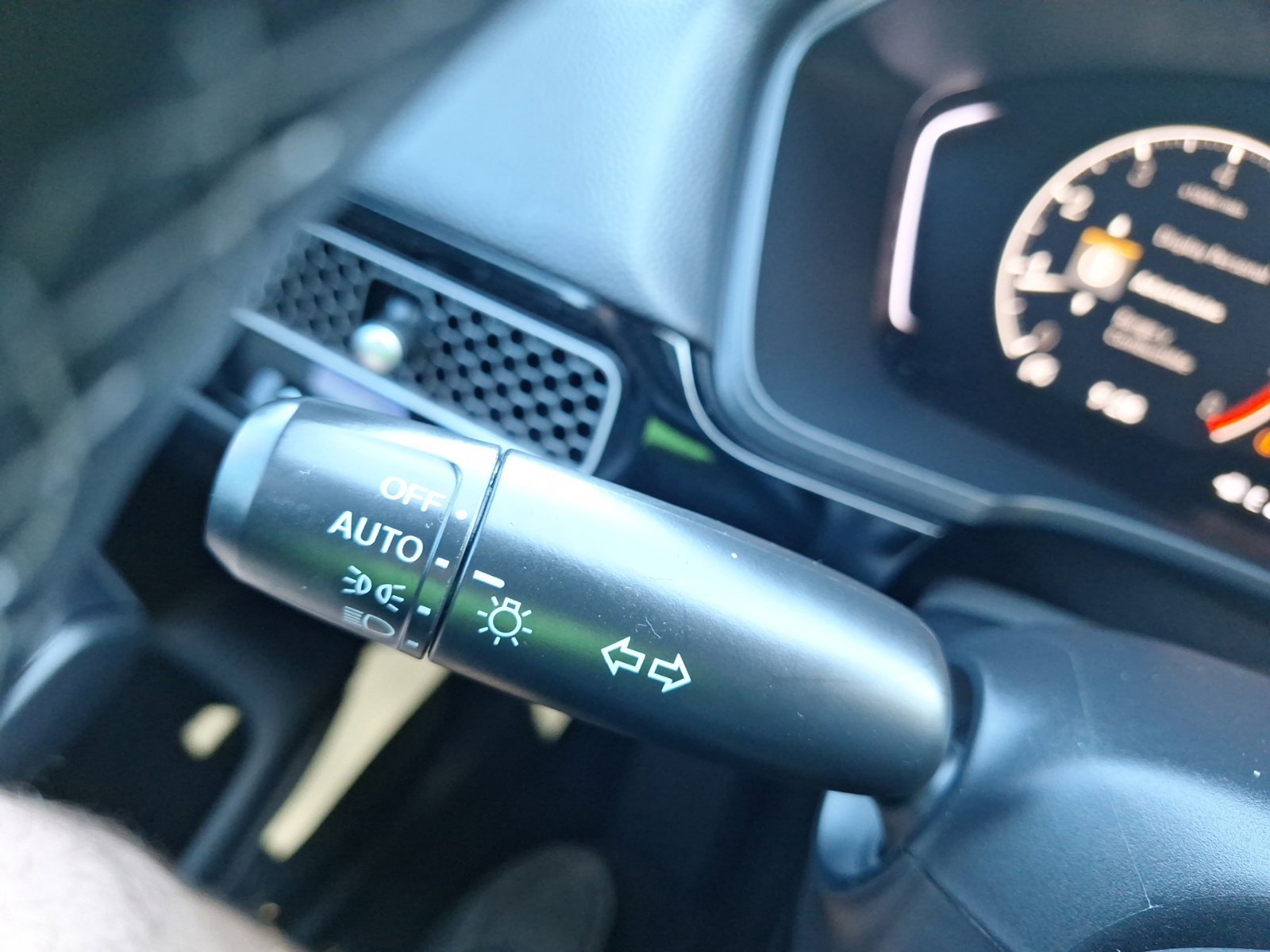 Used 2025 Honda Civic Sport image 22