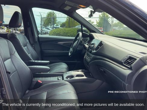 Used 2022 Honda Passport TrailSport image 15