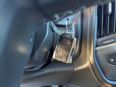 Used 2018 Chevrolet Silverado 1500 LTZ w/ Texas Edition image 17