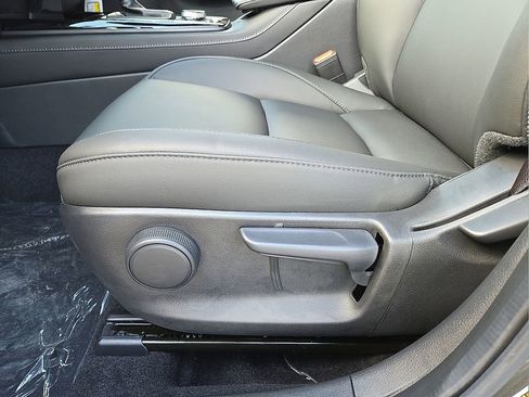 New 2025 MAZDA CX-30 AWD 2.5 S w/ Select Sport Pkg image 22