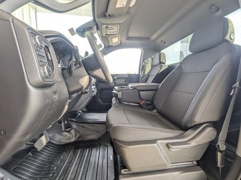 New 2025 GMC Sierra 2500 Pro w/ Convenience Package image 15