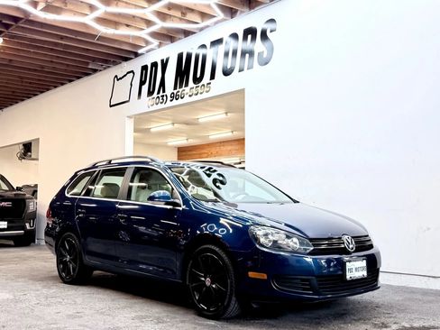 Used 2012 Volkswagen Jetta TDI image 1