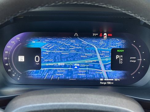 Certified 2023 Volvo C40 P8 Recharge Ultimate AWD/4WD image 30