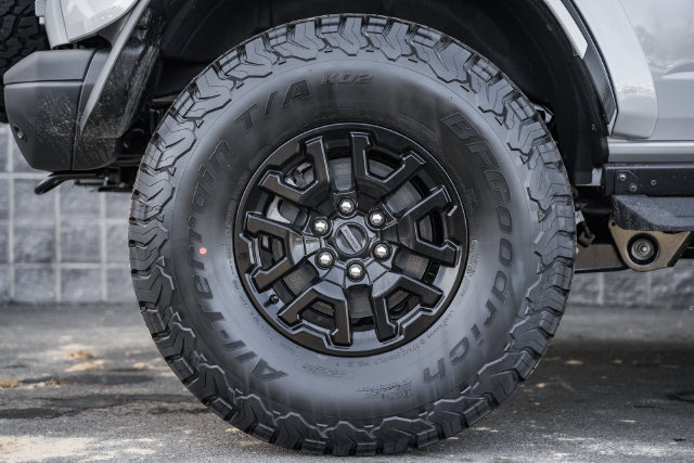 New 2026 Ford Bronco Raptor AWD/4WD image 23