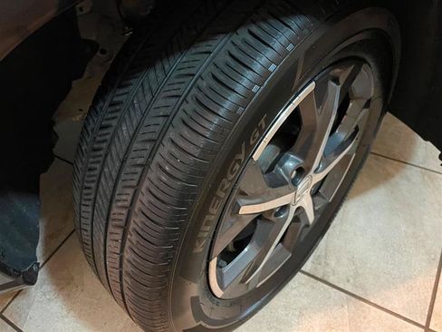 Used 2024 Honda HR-V EX-L image 34