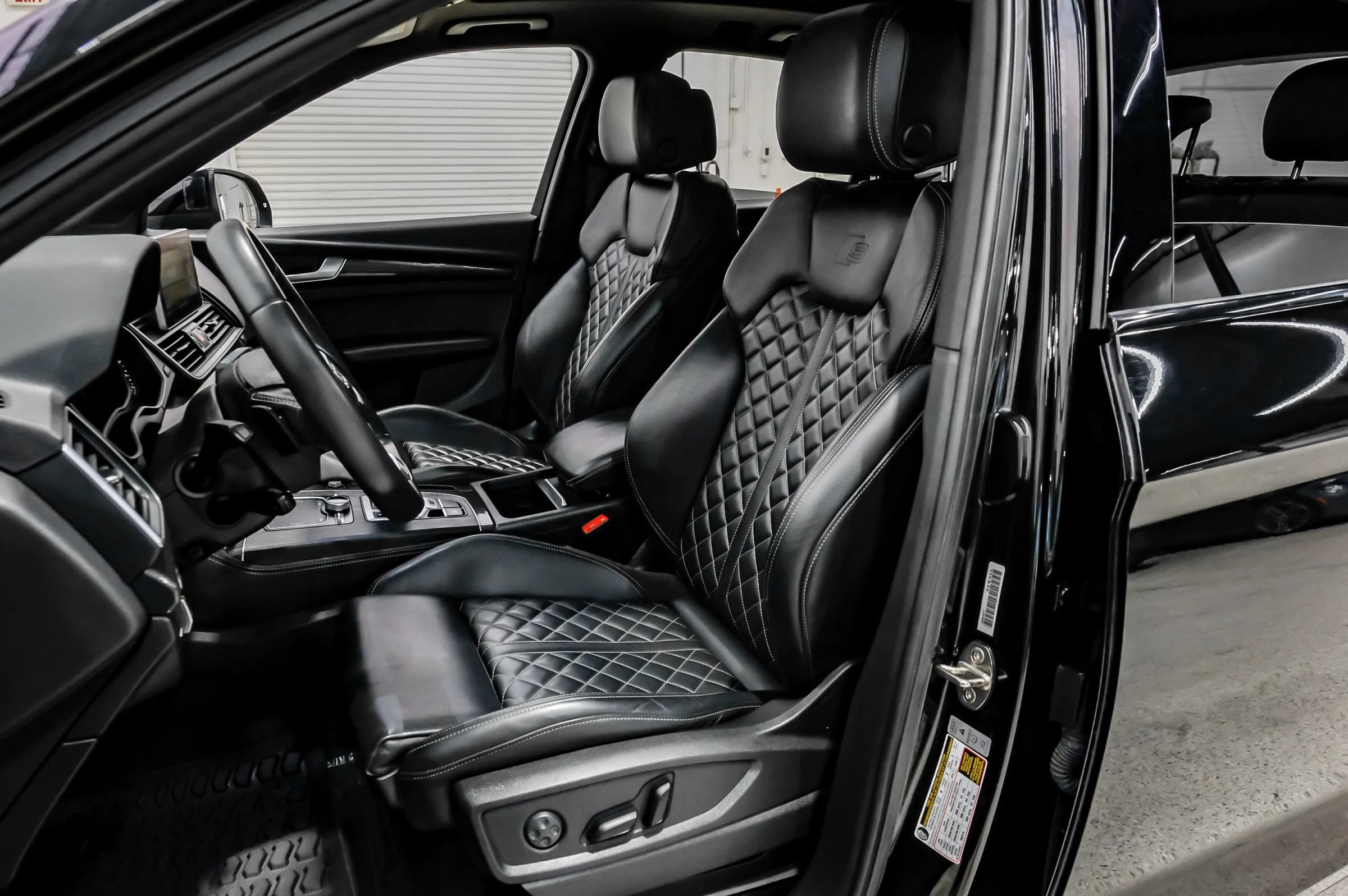 Used 2020 Audi SQ5 Prestige AWD/4WD image 43