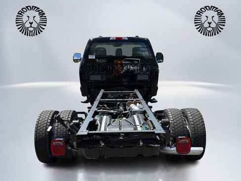 New 2026 Ford F550 4x4 Regular Cab Super Duty image 6