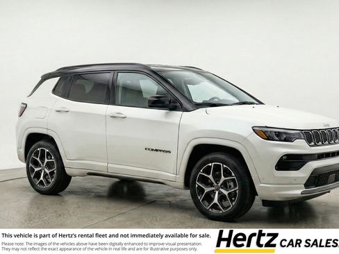 Used 2025 Jeep Compass Limited AWD/4WD image 1