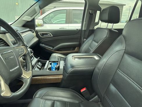 Used 2018 GMC Yukon Denali w/ Denali Ultimate Package AWD/4WD image 7