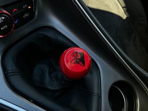 Used 2019 Dodge Challenger R/T Scat Pack w/ Shaker Package image 35