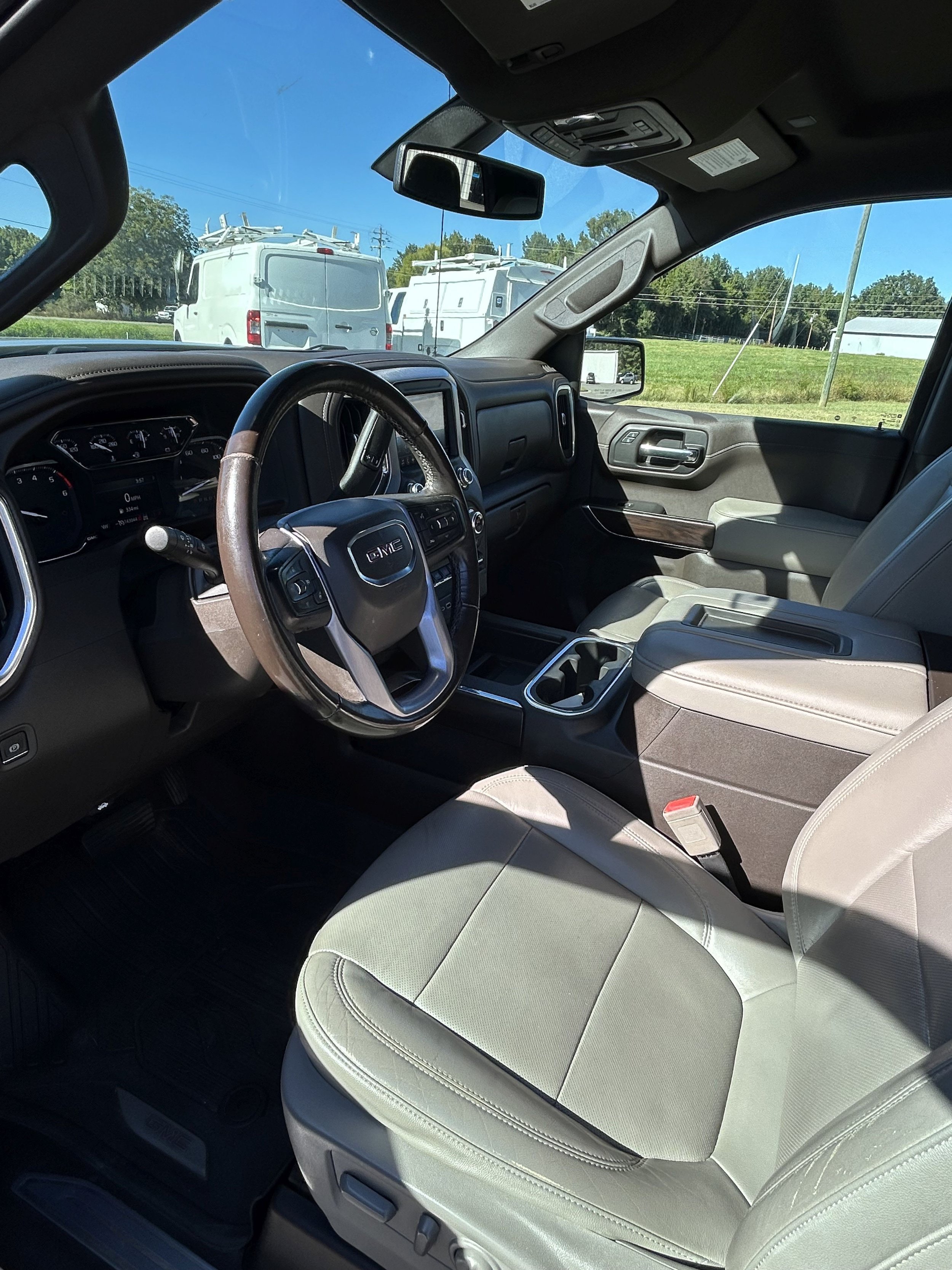 Used 2020 GMC Sierra 1500 SLT w/ SLT Premium Package AWD/4WD image 7