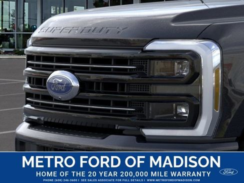 New 2026 Ford F350 Platinum w/ Tremor Off-Road Package AWD/4WD image 17