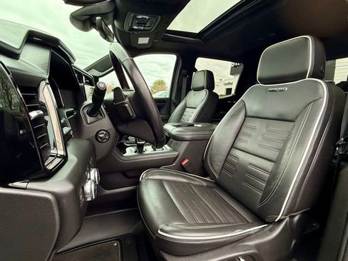 Used 2022 GMC Sierra 1500 AT4X image 15