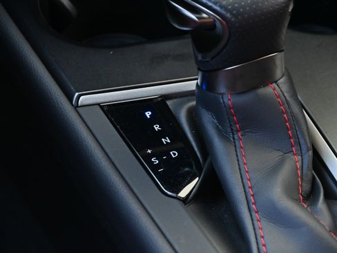 Used 2023 Lexus UX 250h F Sport FWD image 21