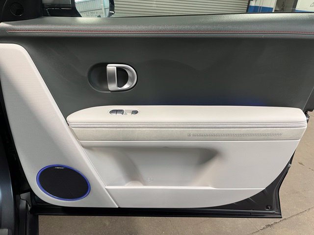 Used 2023 Hyundai Ioniq 5 Limited RWD image 11