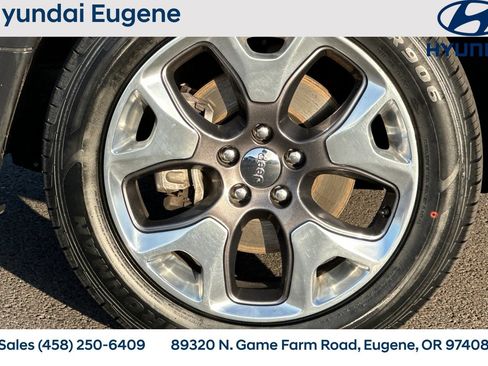 Used 2021 Jeep Compass Limited AWD/4WD image 34