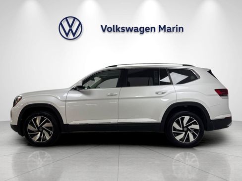 New 2026 Volkswagen Atlas SEL AWD/4WD image 2