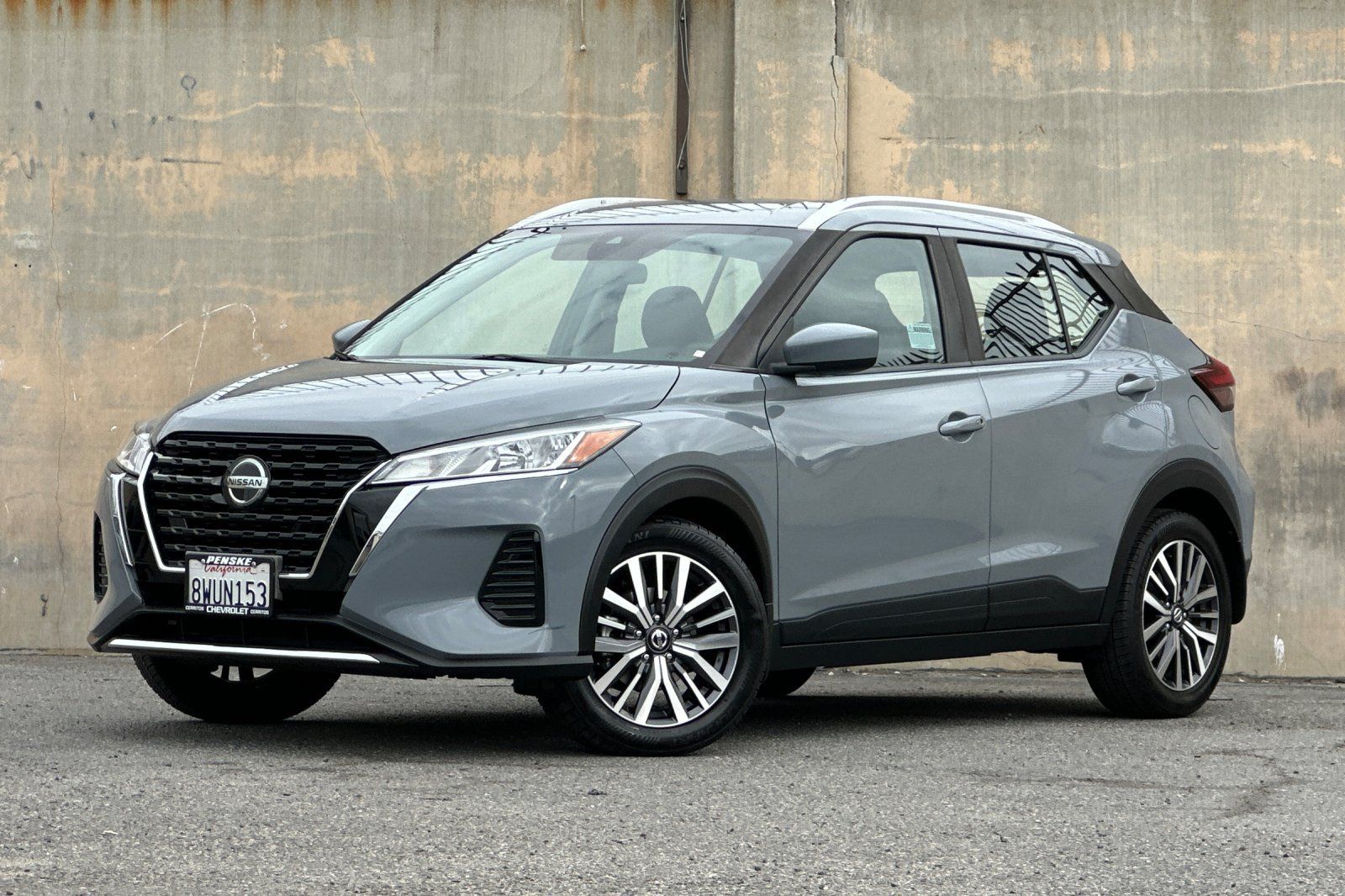 Used 2021 Nissan Kicks SV FWD image 8