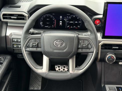 Used 2026 Toyota Tacoma TRD Sport RWD image 11