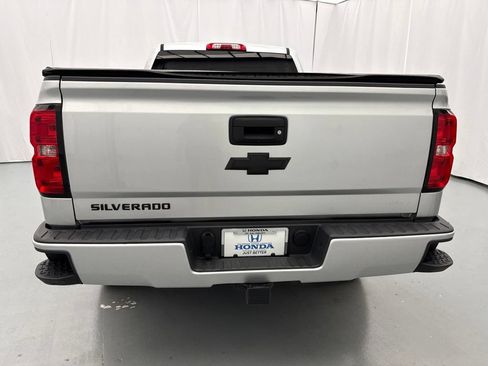 Used 2019 Chevrolet Silverado 1500 LT w/ All Star Edition AWD/4WD image 8
